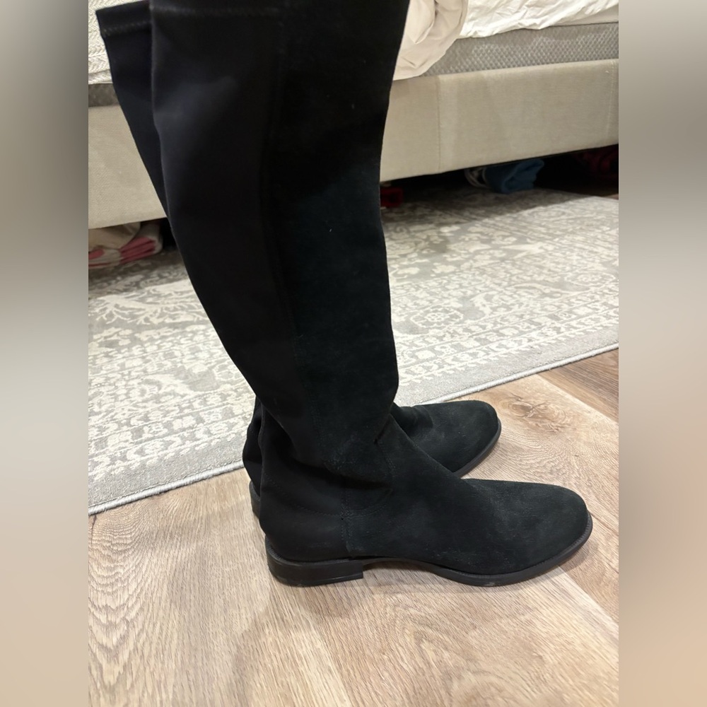 La CANADIENNE Black suede Boots - Picture 4 of 15